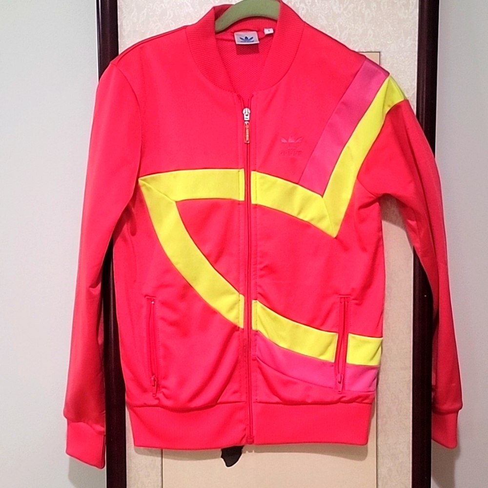 ADIDAS ZIP FRON JACKET
